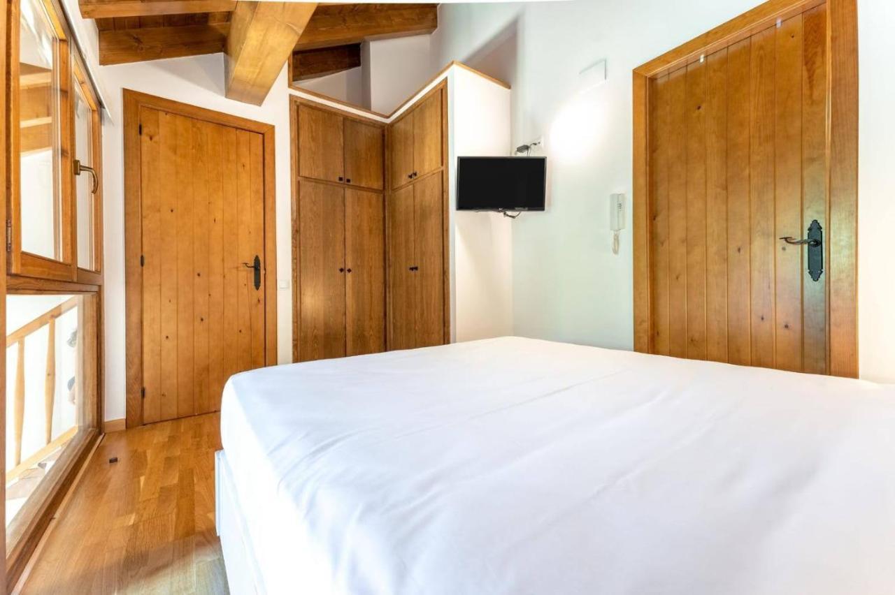 Farrera Apartamentsaloriaburg מראה חיצוני תמונה