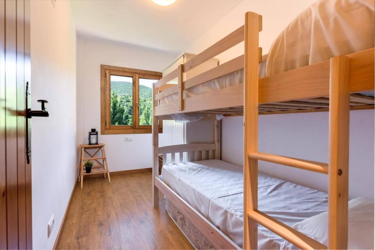 Farrera Apartamentsaloriaburg מראה חיצוני תמונה